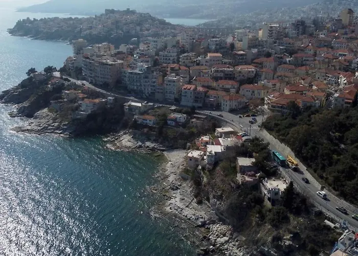 Endless Blue Sea House *