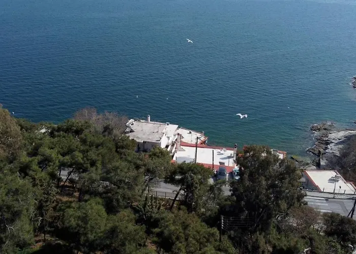 Endless Blue Sea House *