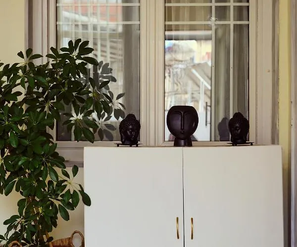 Endless Blue Sea House *